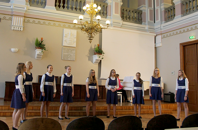 Tallinna Reaalkooli tütarlasteansambel
